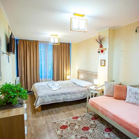 Apartments Beautiful Tbilisi On L.Meskhishvili Turn 1 Exterior foto