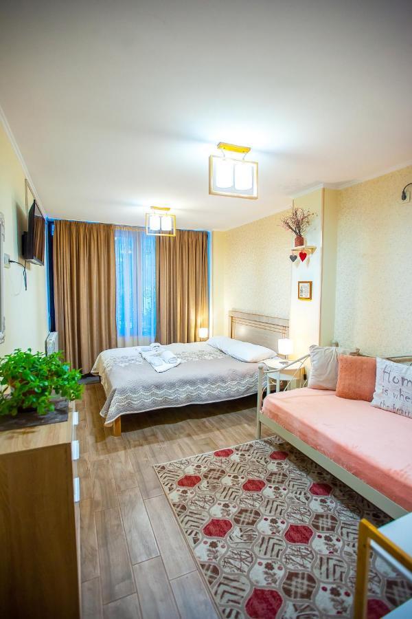 Apartments Beautiful Tbilisi On L.Meskhishvili Turn 1 Exterior foto